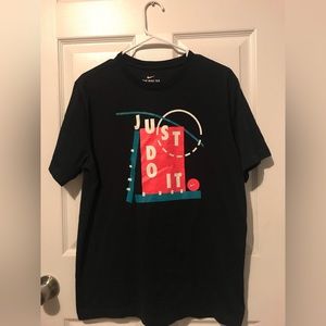 Nike T-shirt